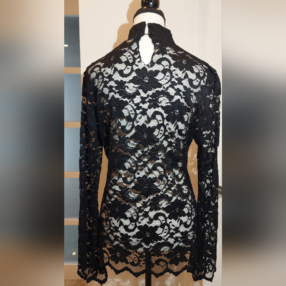 Elegant Black Lace Women's Top - Picture 7 of 9